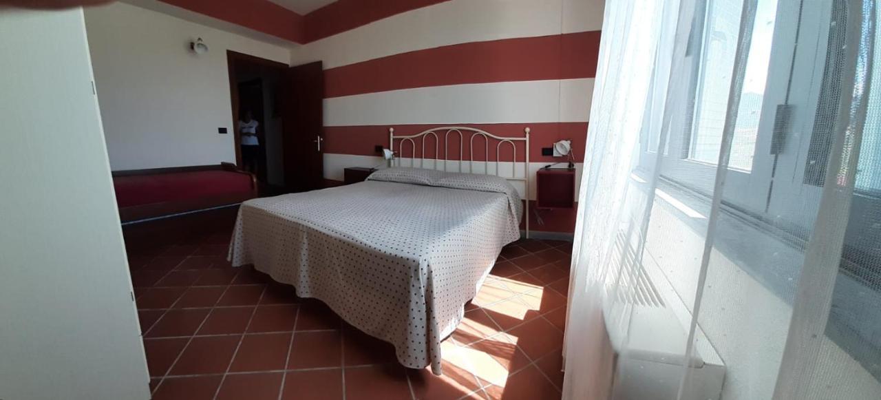 Agriturismo Calendiluna Luni Dış mekan fotoğraf